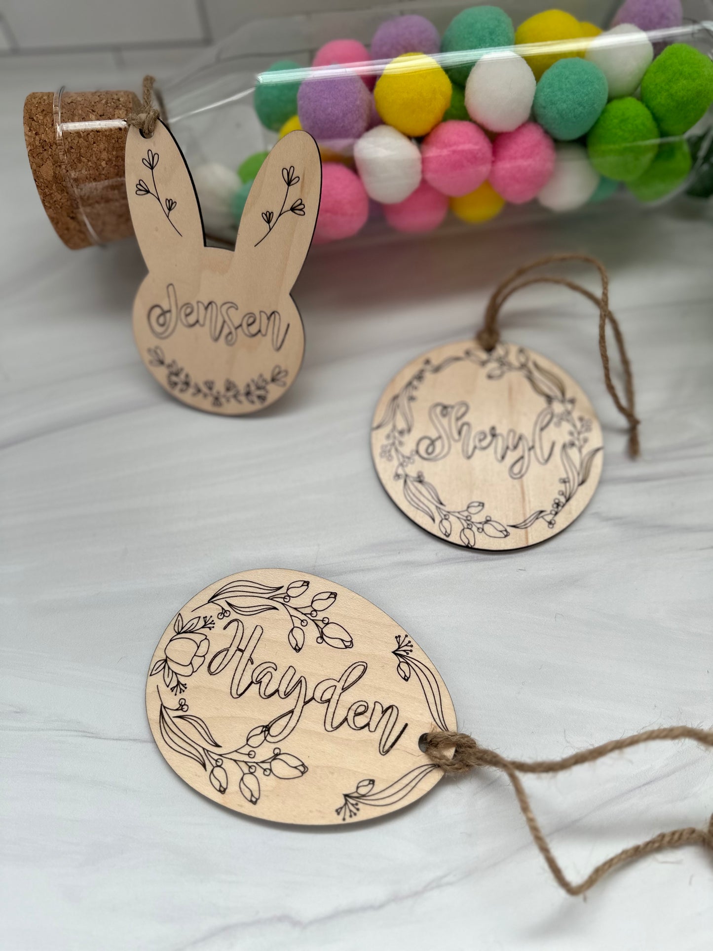 Personalized Wood Easter Name Tag - Floral Egg