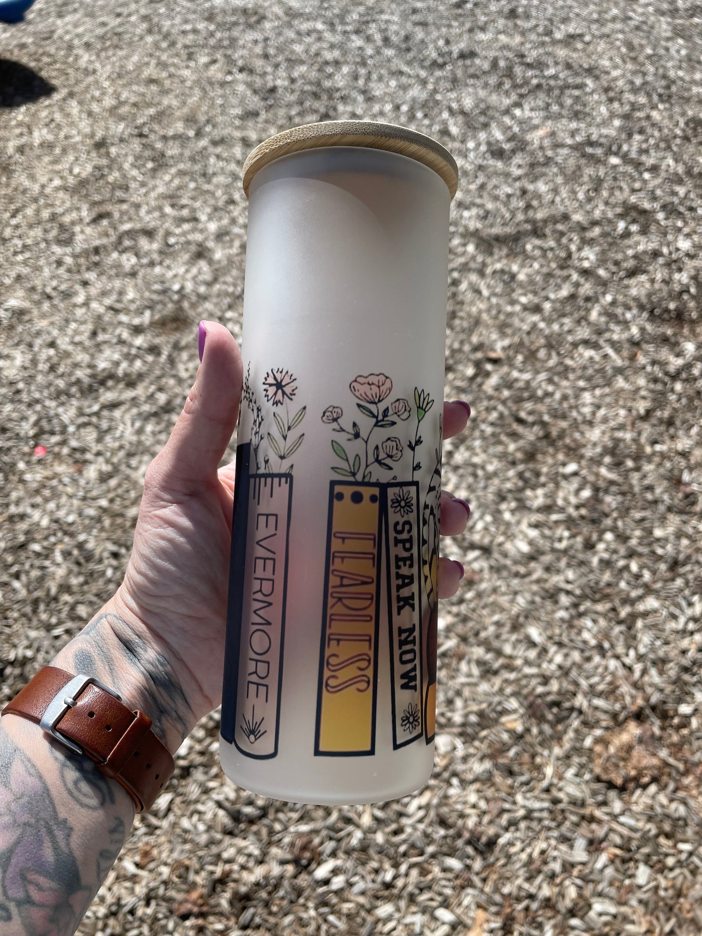 25oz glass Swiftie inspired can with lid