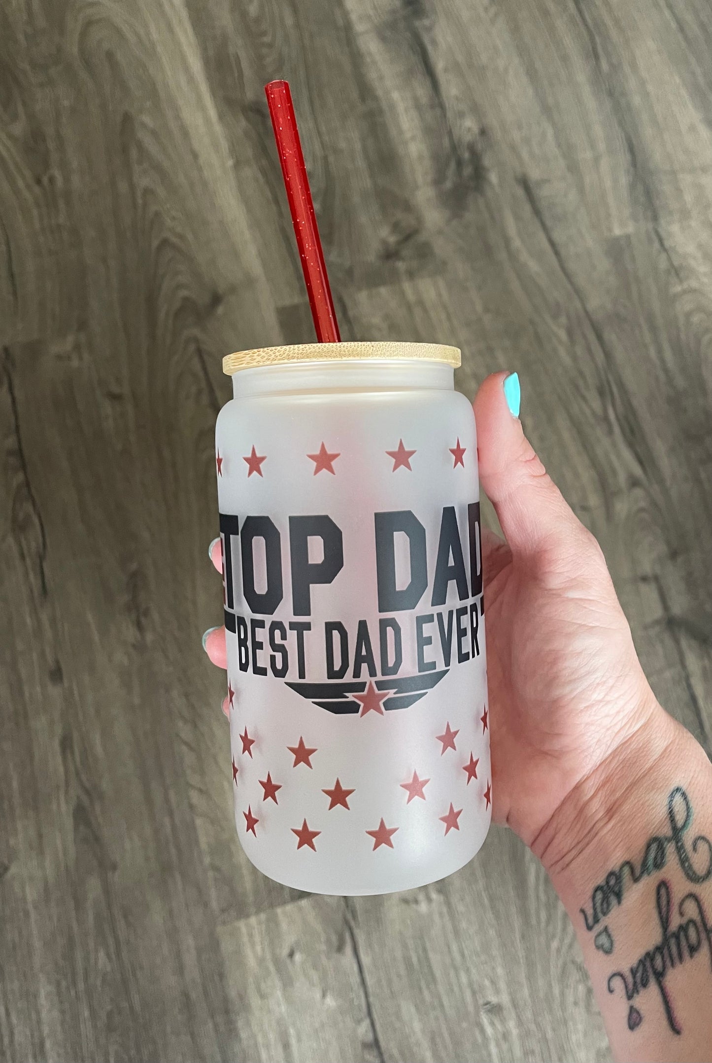 Best Dad Ever glass beer can with lid and straw